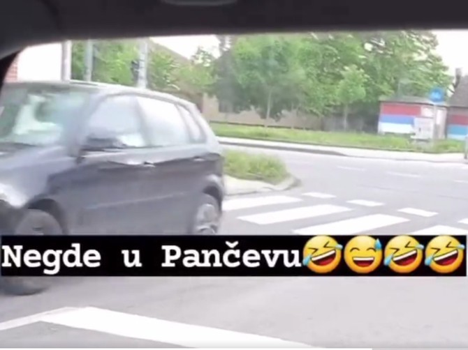 Žena u Pančevu udarila u znak, pa pobegla jer je žurila na rođendan