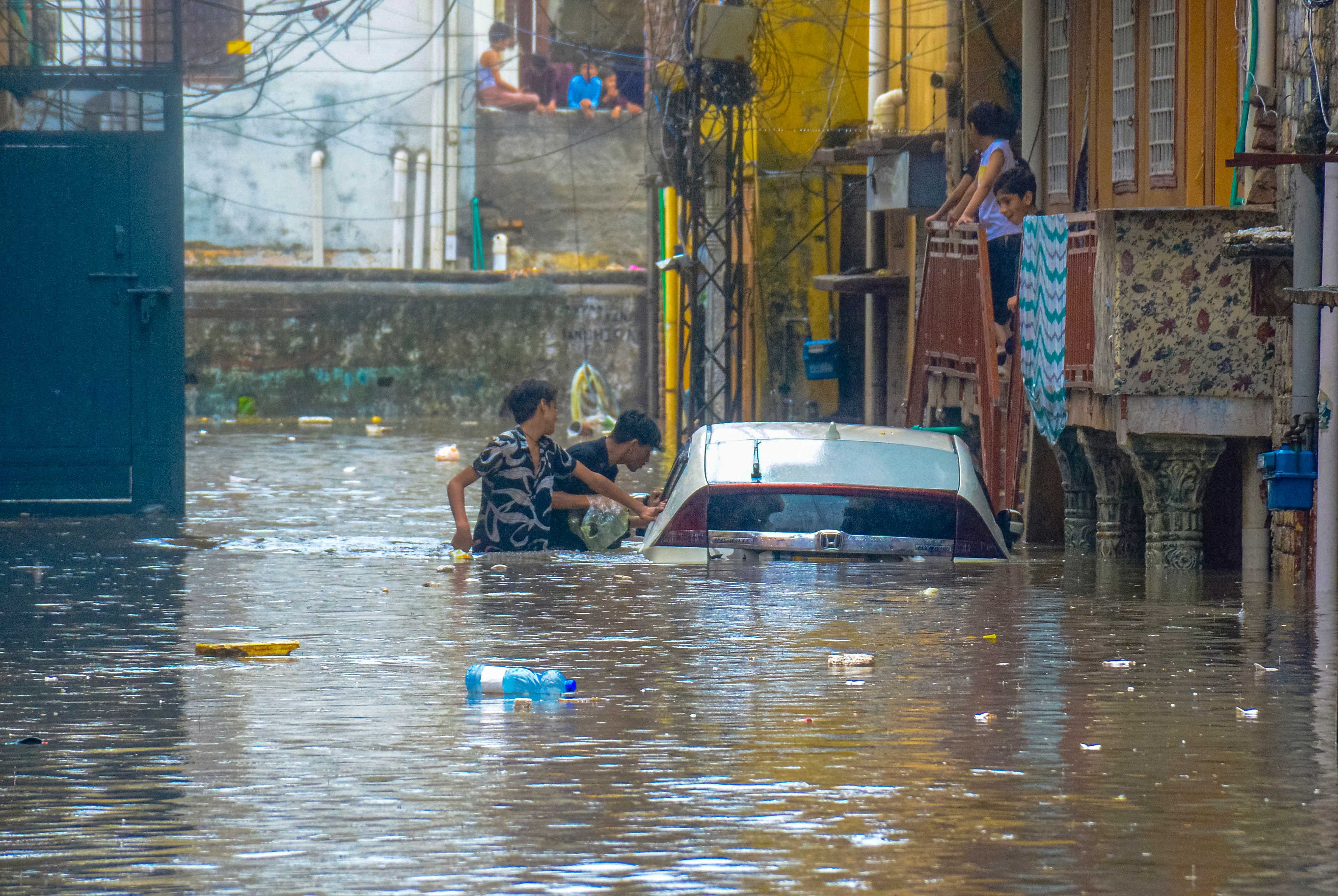 Pakistán: 202 muertos por inundaciones monzónicas