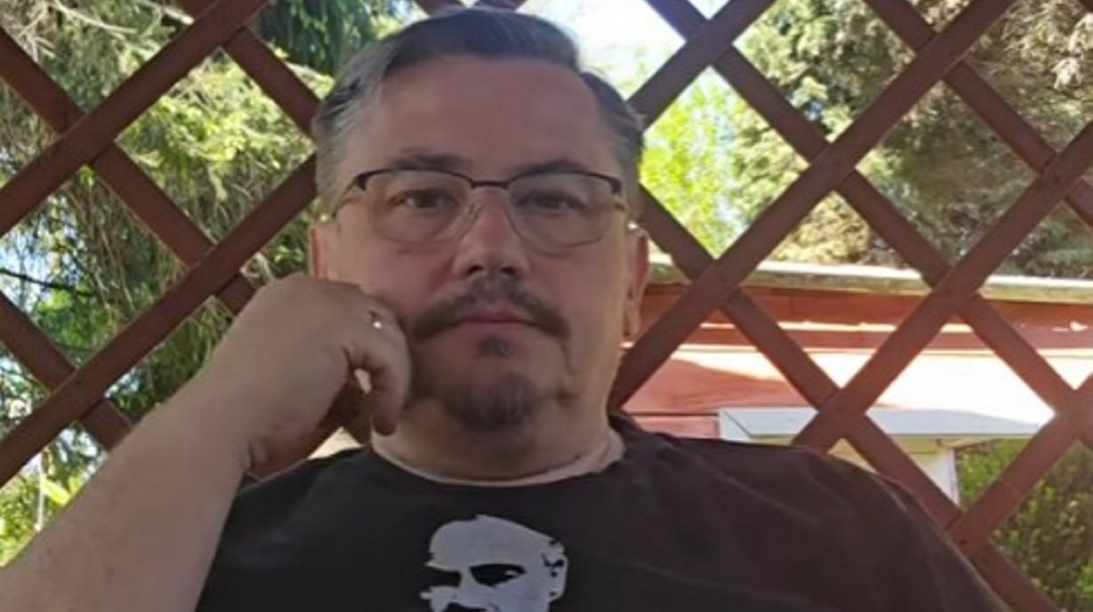 Ksiądz z TikToka i jego żona na froncie. Niezwykła relacja z Ukrainy