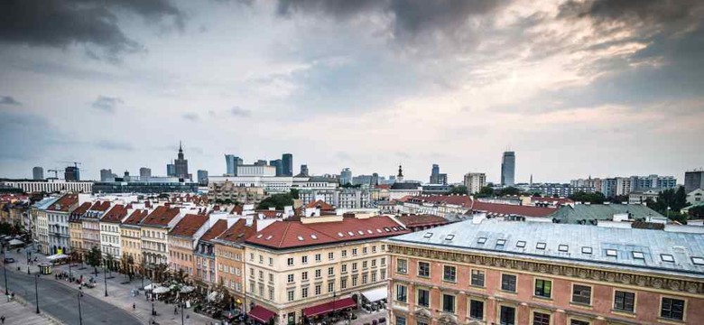 PiS ws. pomnika smoleńskiego: Wszystko zgodnie z prawem. PO: Potrzebne referendum