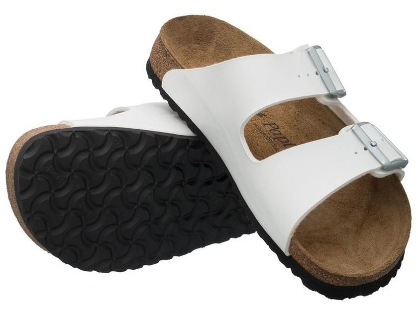 Klapki Birkenstock początkowo pełniły funkcję butów ortopedycznych