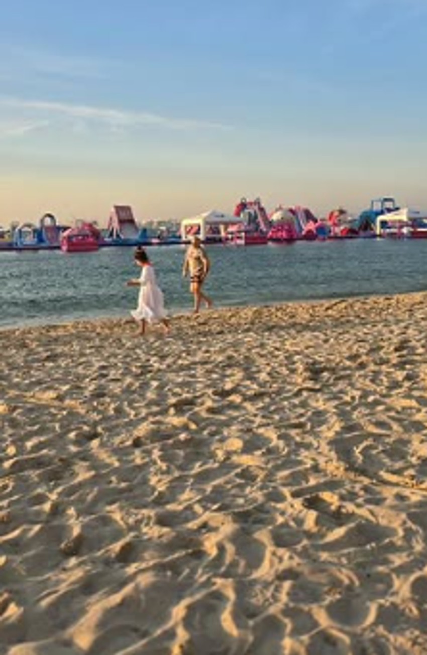 Slađa sa mužem i ćerkicom na odmoru