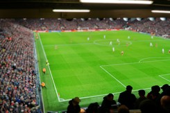 Gol bramkarza z czwartej ligi angielskiej przeszedł do historii [WIDEO]