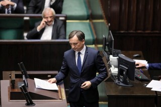 Komisja sejmowa negatywnie o wniosku o wotum nieufności wobec Ziobry