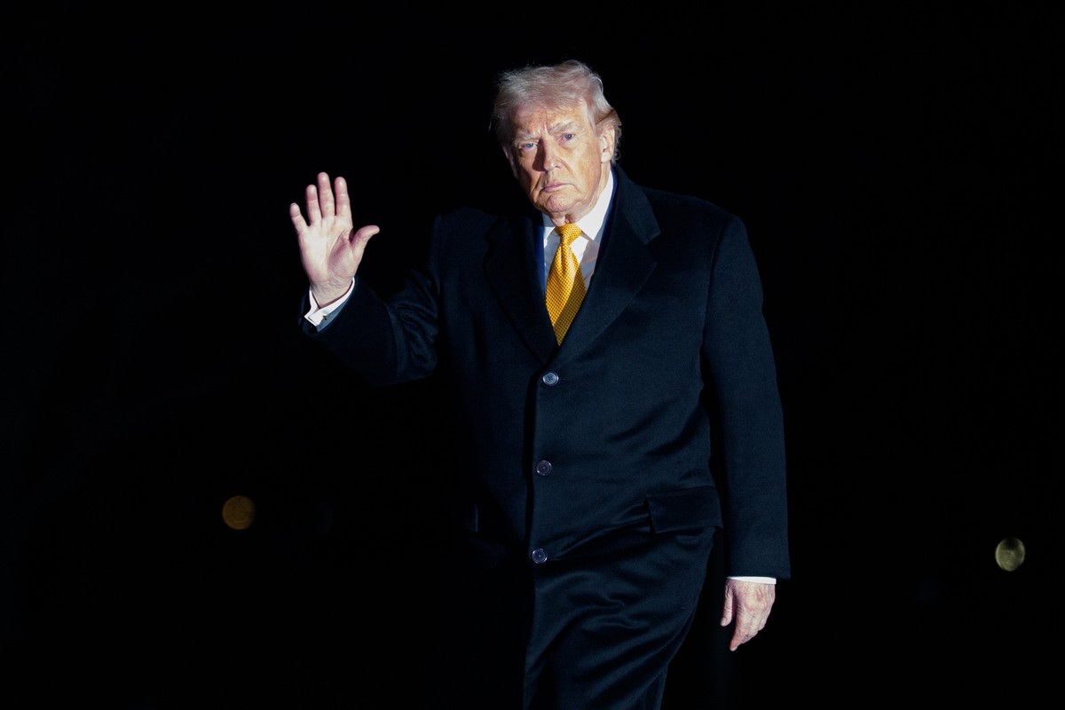 Donald Trump chce obciąć pensje dyrektorom tych firm. "Nie produkują wystarczająco szybko"