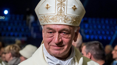 Petycja o pozbawienie honorowego obywatelstwa biskupa Suskiego