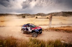 Wiśniewski trzeci, Przygoński czwarty w prologu Rajdu Dakar