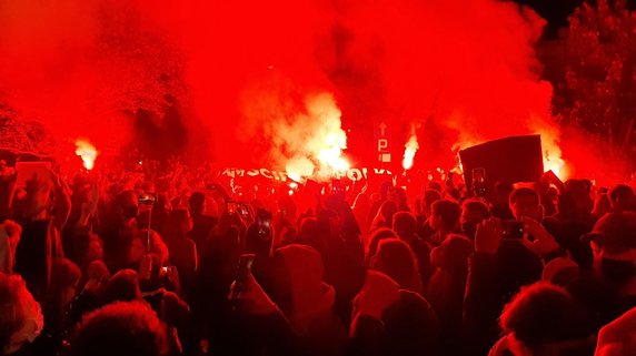 Warszawa - protest przeciwko zaostrzeniu prawa antyaborcyjnego