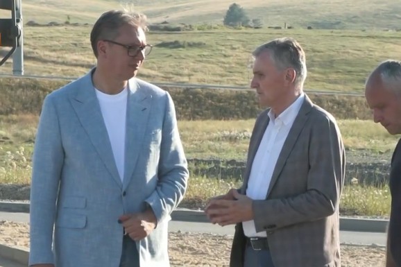 Vučić obilazi radove na obilaznici oko Zlatibora