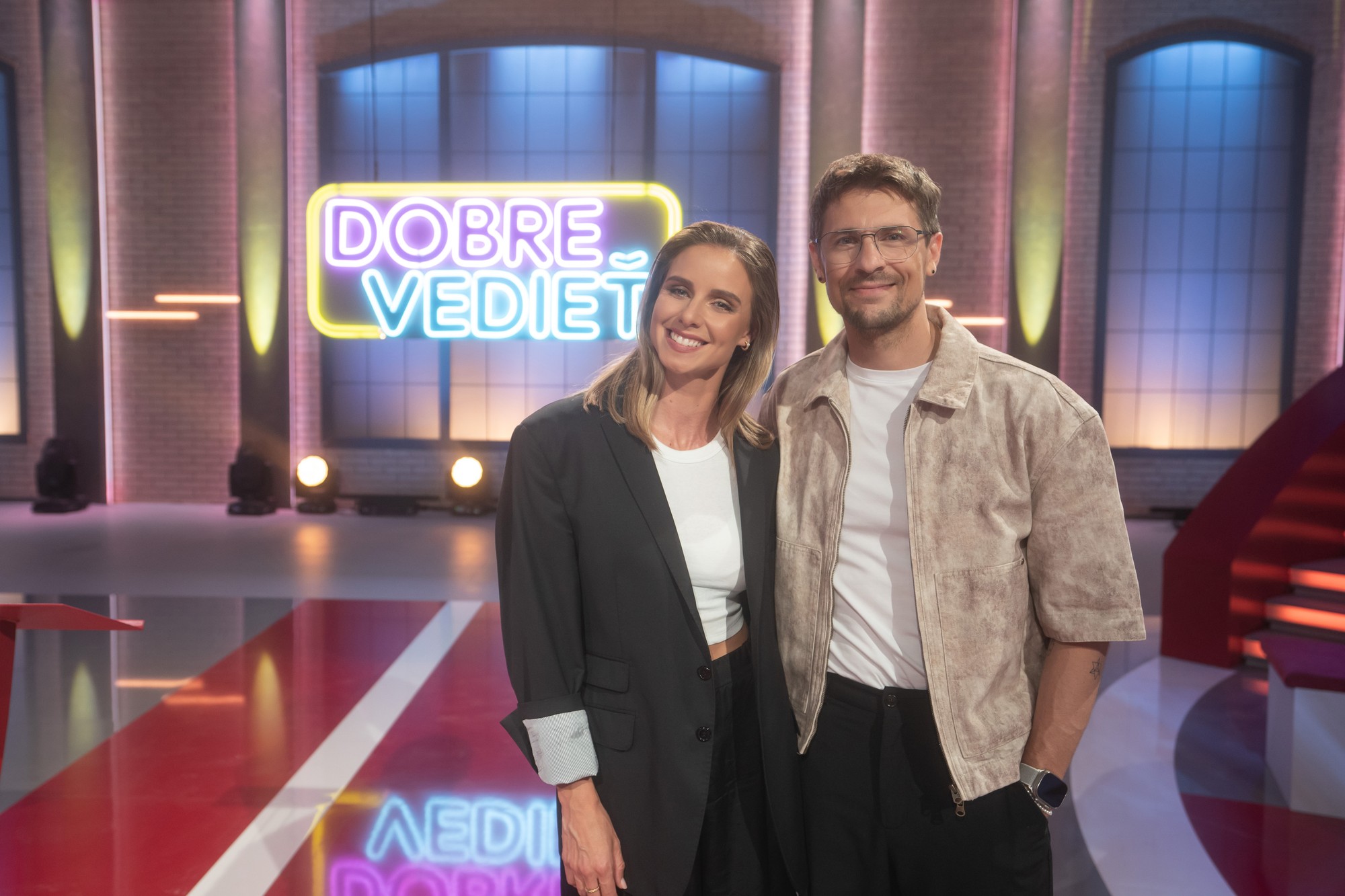 Nela Pocisková a Juraj Loj v relácii Dobre vedieť.