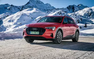 Audi e-tron – efekt wkurzenia | Pierwsza jazda w Abu Dhabi 