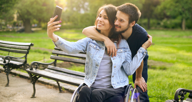 „Hatalmas tévhit, hogy nekünk bárki jó" - ilyen kerekesszékes nőként Tinderezni - 2. rész
