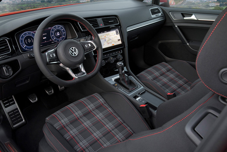Nowy VW Golf GTI Performance o mocy 245 KM od 126 290 zł