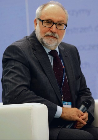 Ile będzie kosztowała pierwsza polska elektrownia jądrowa? Pełnomocnik rządu podał szacunkową wartość