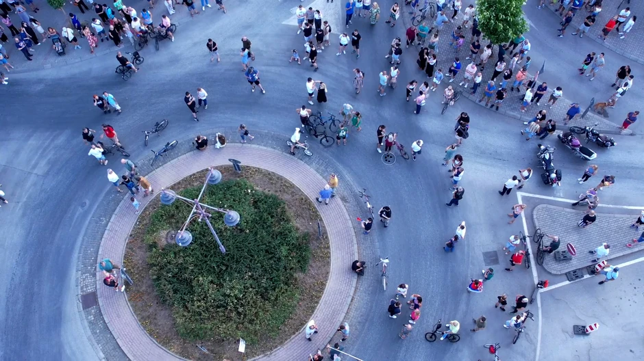 Večernja blokada kružnog toka u Čačku