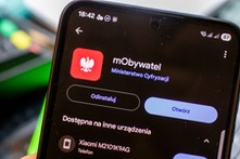 Wniosek o paszport bez wizyty w urzędzie? Nowa opcja w mObywatelu