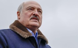 Zadziwiający manewr Łukaszenki. Migranci kierowani są do Rosji