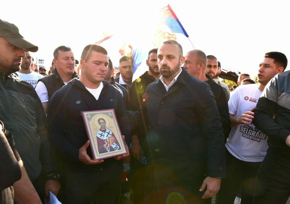 Doček Srba sa KiM na Petlovom brdu