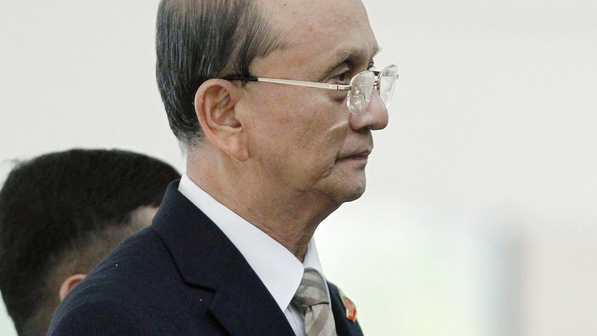 Ustępujący premier Birmy, emerytowany generał Thein Sein, został w piątek wybrany przez parlament na stanowisko prezydenta w tym rządzonym od blisko pół wieku przez wojskową juntę kraju - poinformowały źródła rządowe.