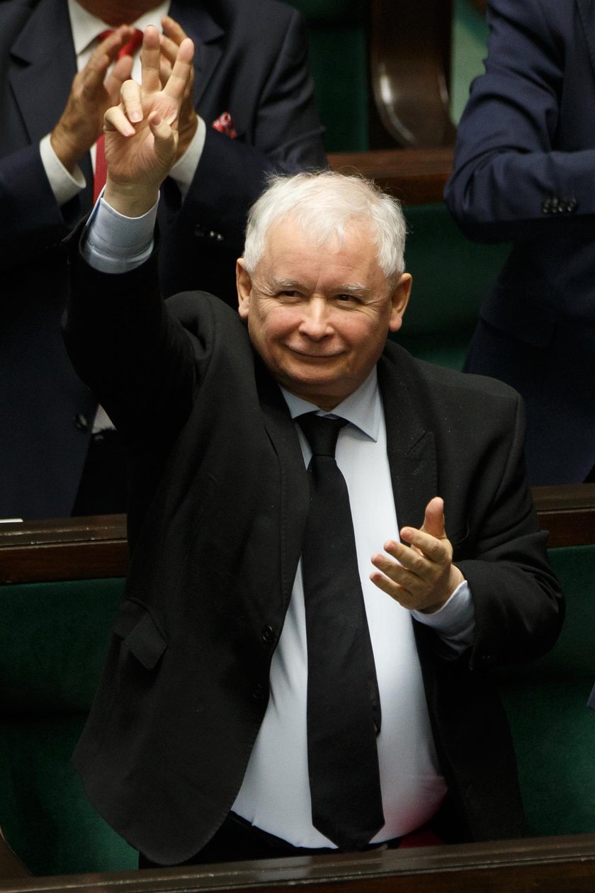 Jarosław Kaczyński królem? To nie żart