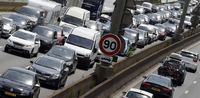 Siostry-milionerki napadnięte na autostradzie. Złodzieje ukradli fortunę