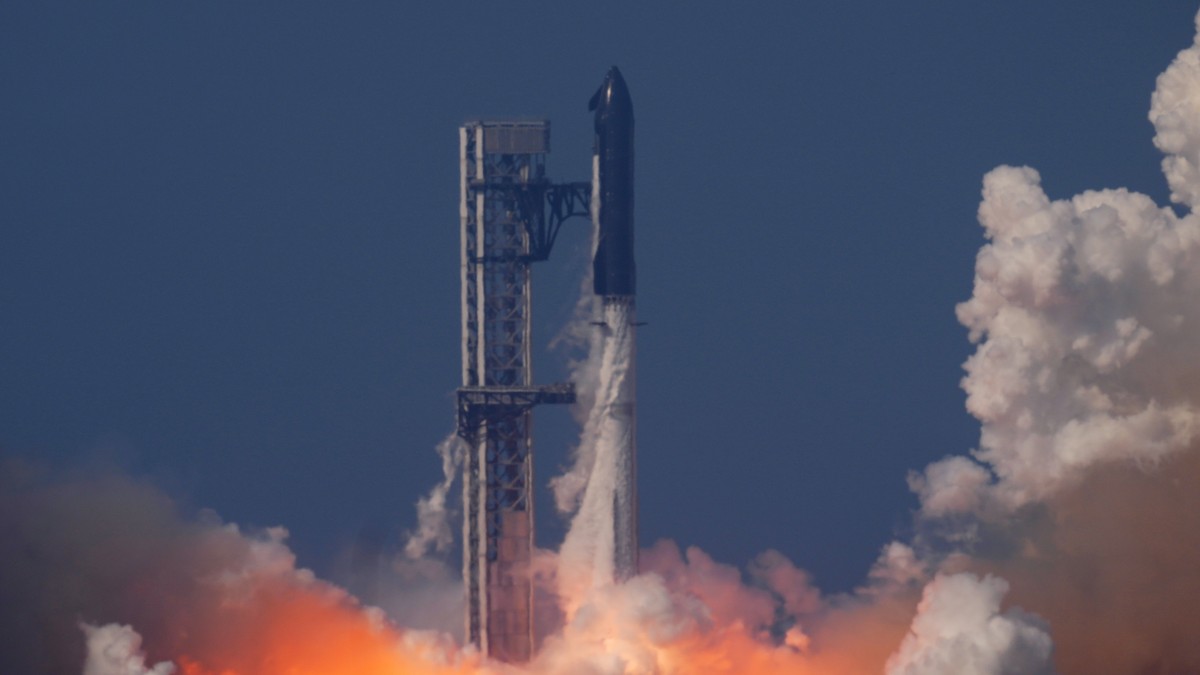SpejsEks lansirao novu, unapređenu verziju rakete Straship