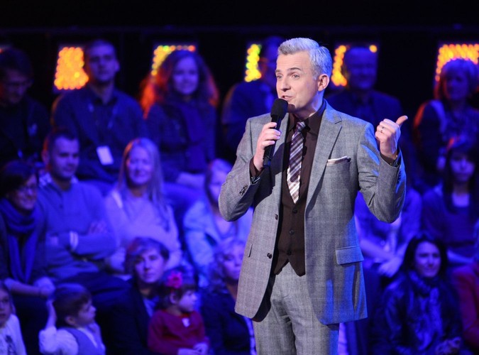 W rankingu na najbardziej znanych prezenterów Hubert Urbański zajął pierwsze miesce. Niestety w zestawieniu oceniającym intelekt, nie znalazł się na podium
