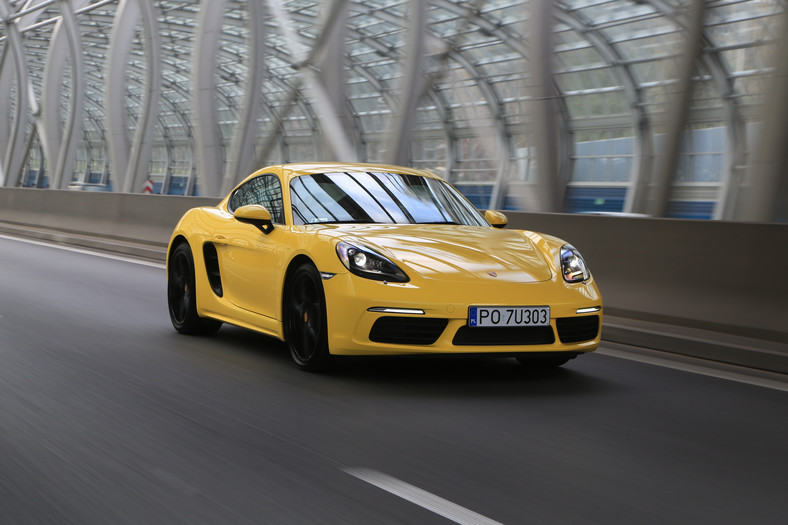 Porsche 718 Cayman