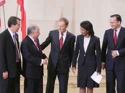 Spór prezydenta z rządem o 54 schody