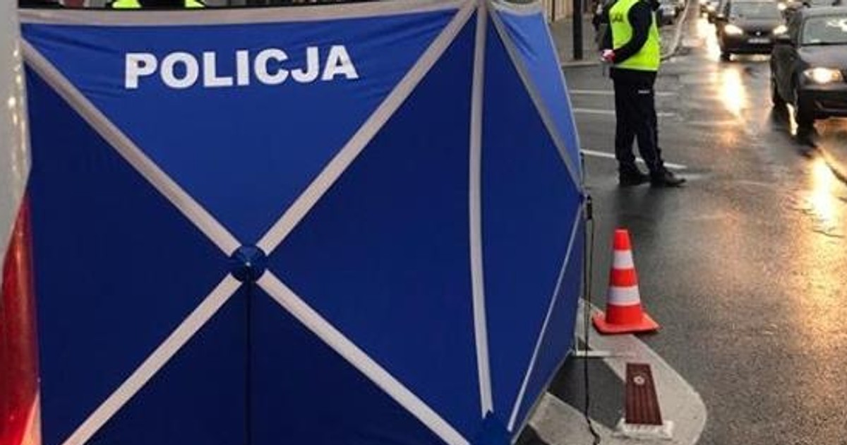 Tajemnicza śmierć kobiety w Nowych Piekutach. "Leżała pod bankiem"