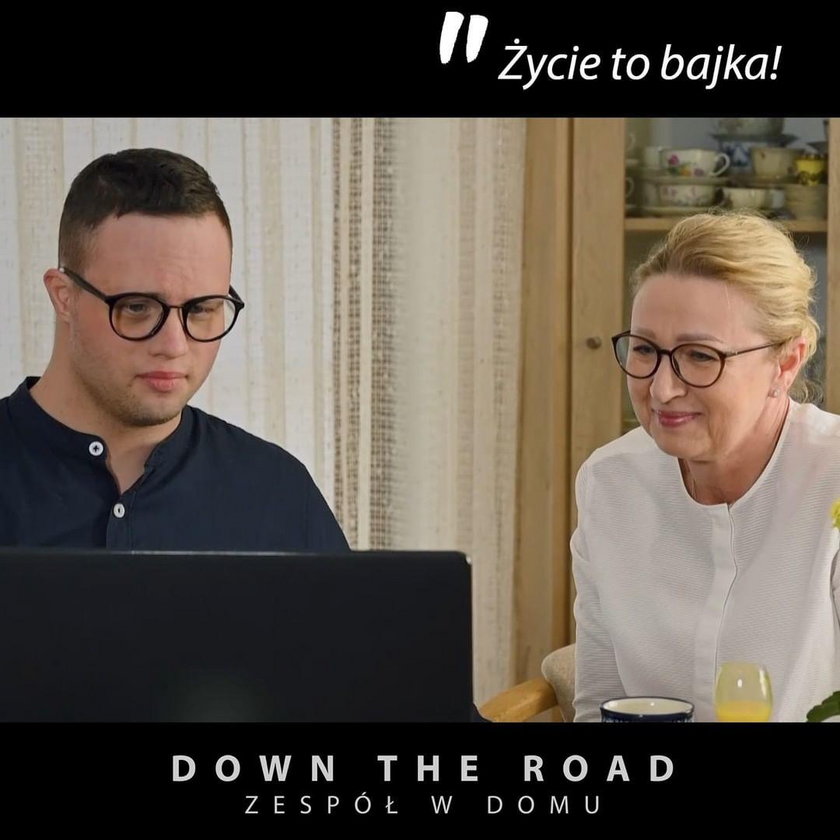 Program "Down the road. Zespół w trasie"