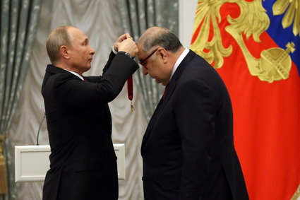 Aż cztery jaja Faberge w willi ulubionego oligarchy Putina. Niepotwierdzony wynik przeszukania policji