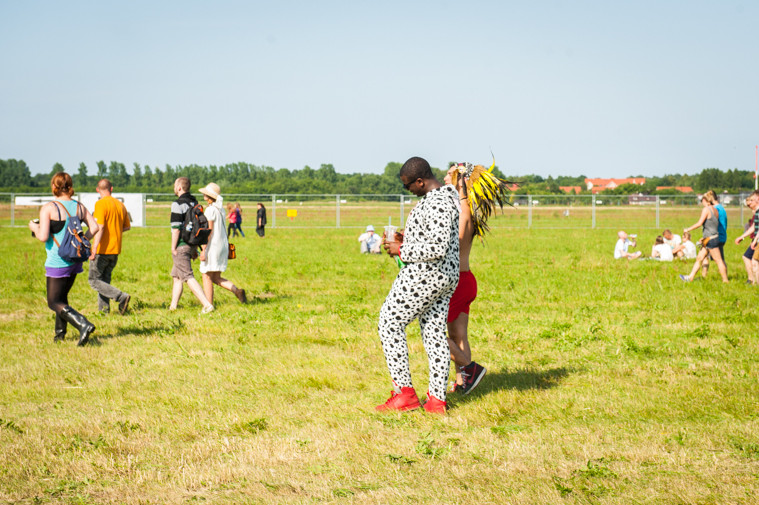 Publiczność na festiwalu Heineken Open'er 2013 (fot. Monika Stolarska/Onet)