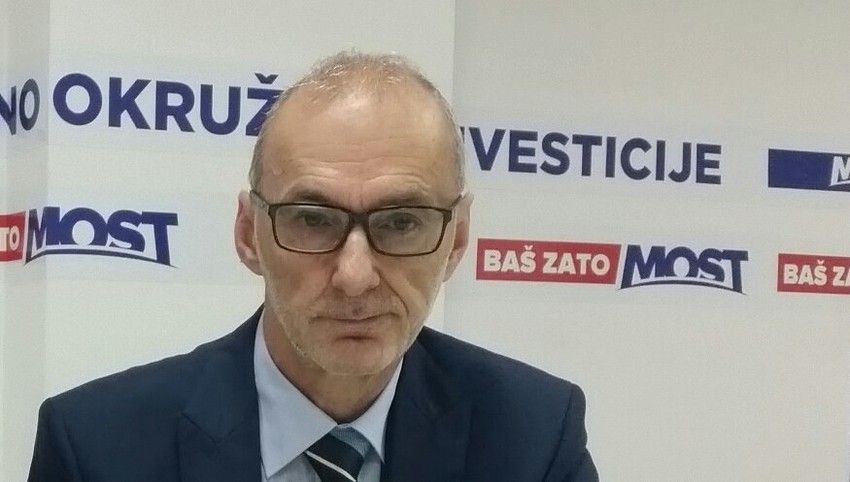 Robert Podolnjak, ex Jovanović