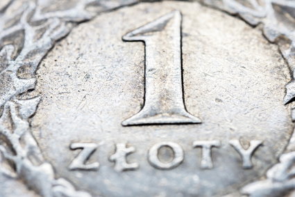 Złoty błyskawicznie odzyskuje siły. Sytuacja na rynku walutowym zmieniła się o 180 stopni