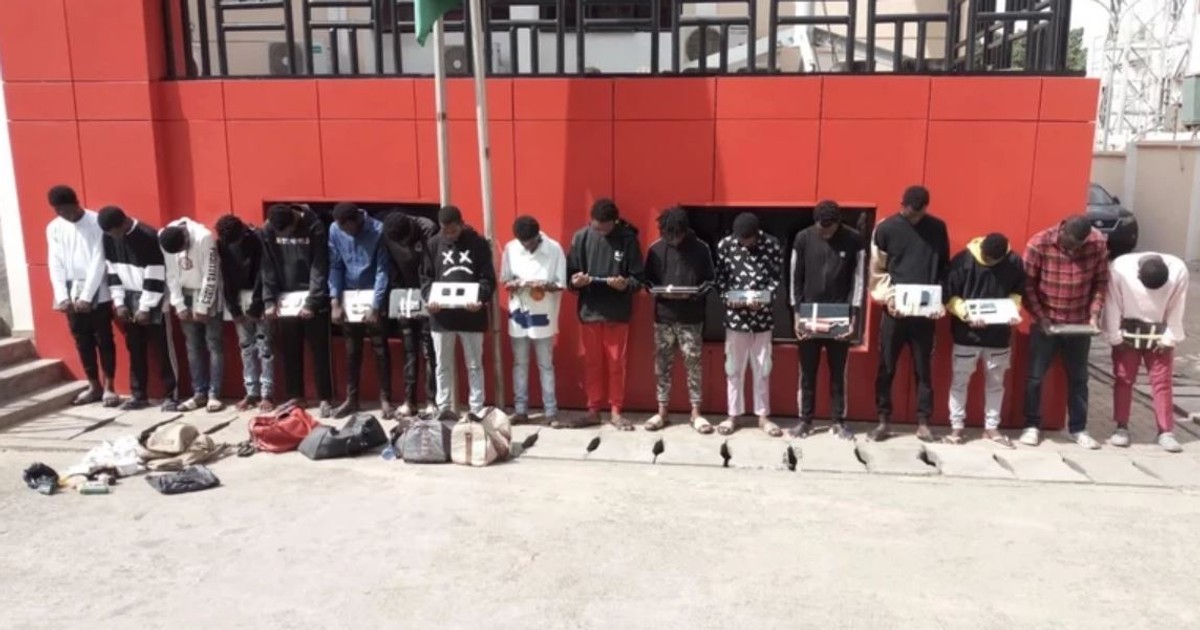 Man arrested for running cyber-fraud school, 16 'students' grabbed - Vimarsana News
