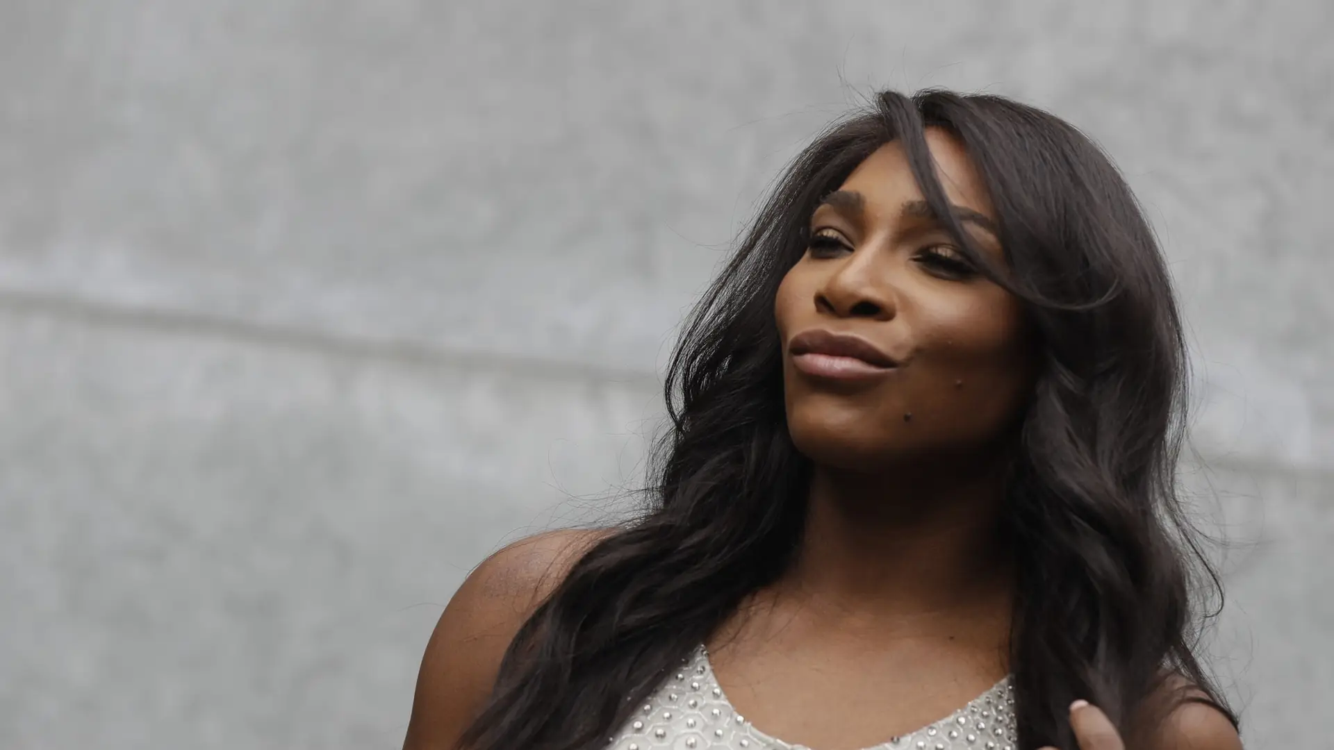 Serena Williams w sneakersach na własnym ślubie. Tenisistka dosłownie błyszczała