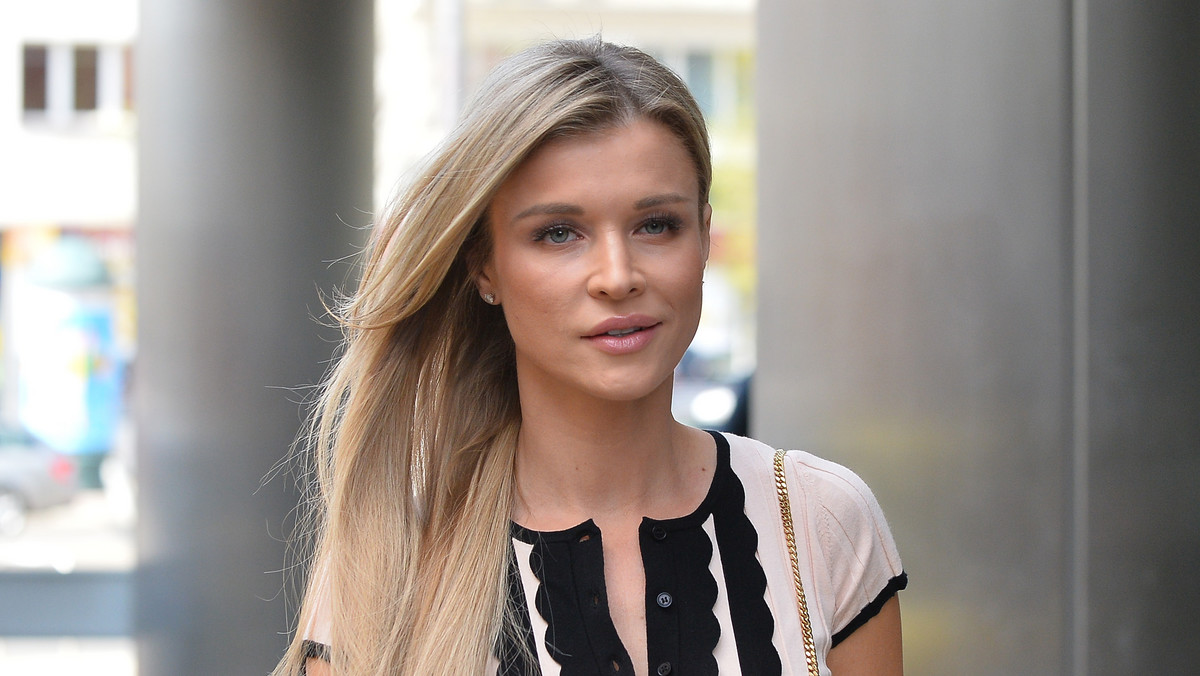 Joanna Krupa bez makijażu spędza weekend z dzieckiem