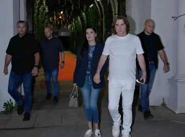 NAKON GODINU DANA DOBILI IZVINJENJE! Milica i Željko Mitrović pomogli učesnici, a onda usledila velika IZDAJA: "Stidim se svog ponašanja"