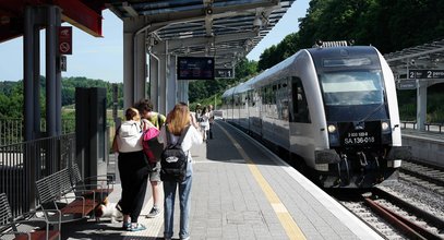 Jeździsz pociągami? Rząd wprowadza duże zmiany dla podróżujących. Są kosztowne