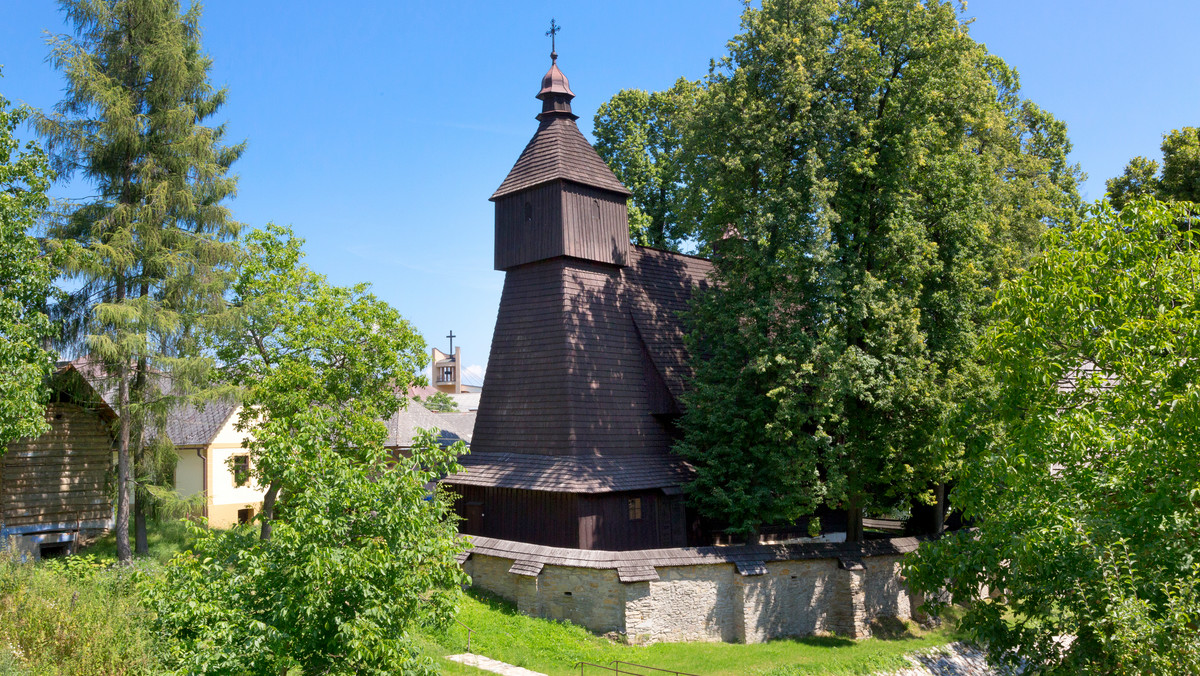 Drewniane kościoły w słowackich Karpatach to grupa zabytkowych budynków sakralnych znajdujących się w karpackim regionie Słowacji.
