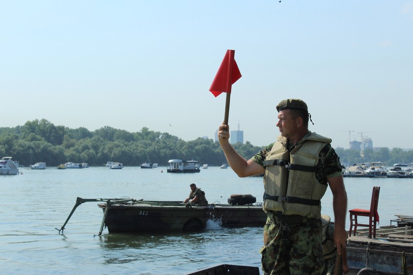 Ponton Dunav Lido