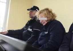 Kolejne zarzuty dla rodziców zastępczych z Pucka - znęcali się nad jeszcze jednym dzieckiem