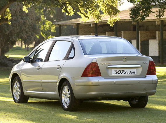 Peugeot 307 Sedan – paskudztwo!