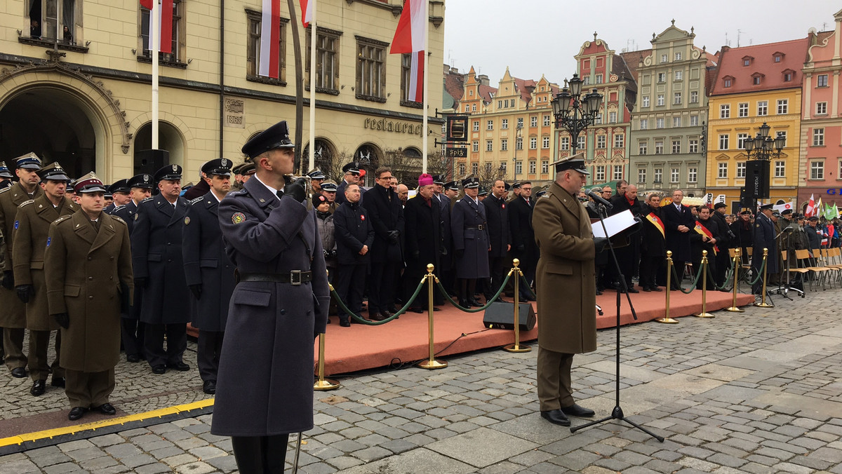 Radosna Parada Niepodległości, Bieg Niepodległości z wąsem oraz Weekend Niepodległości w Centrum Historii Zajezdnia, to tylko niektóre wydarzenia, jakie czekają wrocławian w weekend. W Onecie prezentujemy przegląd najciekawszych imprez.