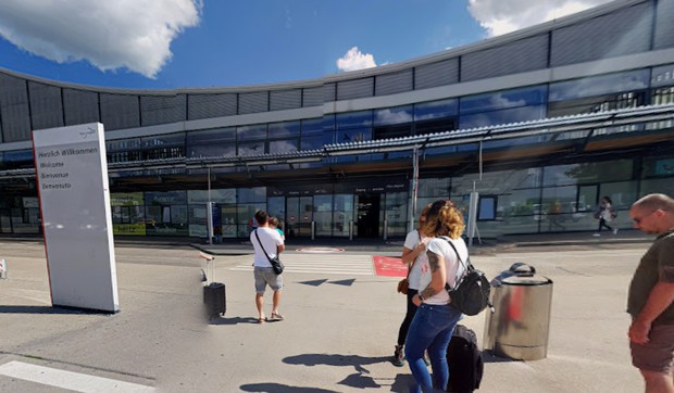 Aerodrom u Memingemuu