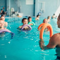 Semmi jóga, semmi Pilates: kiderült, melyik mozgás a legjobb 40 év felett