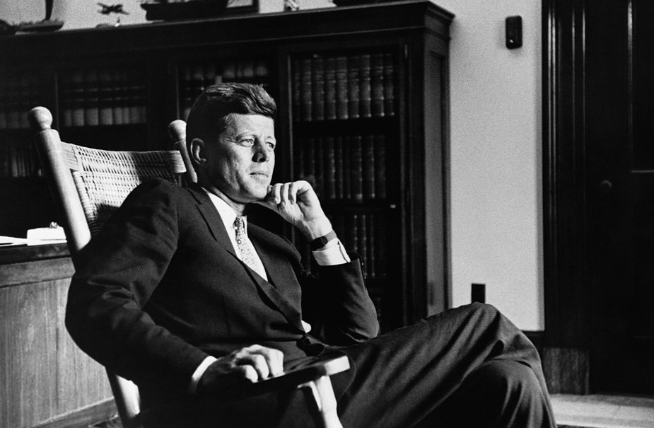John F. Kennedy w Gabinecie Owalnym, 1960 r.