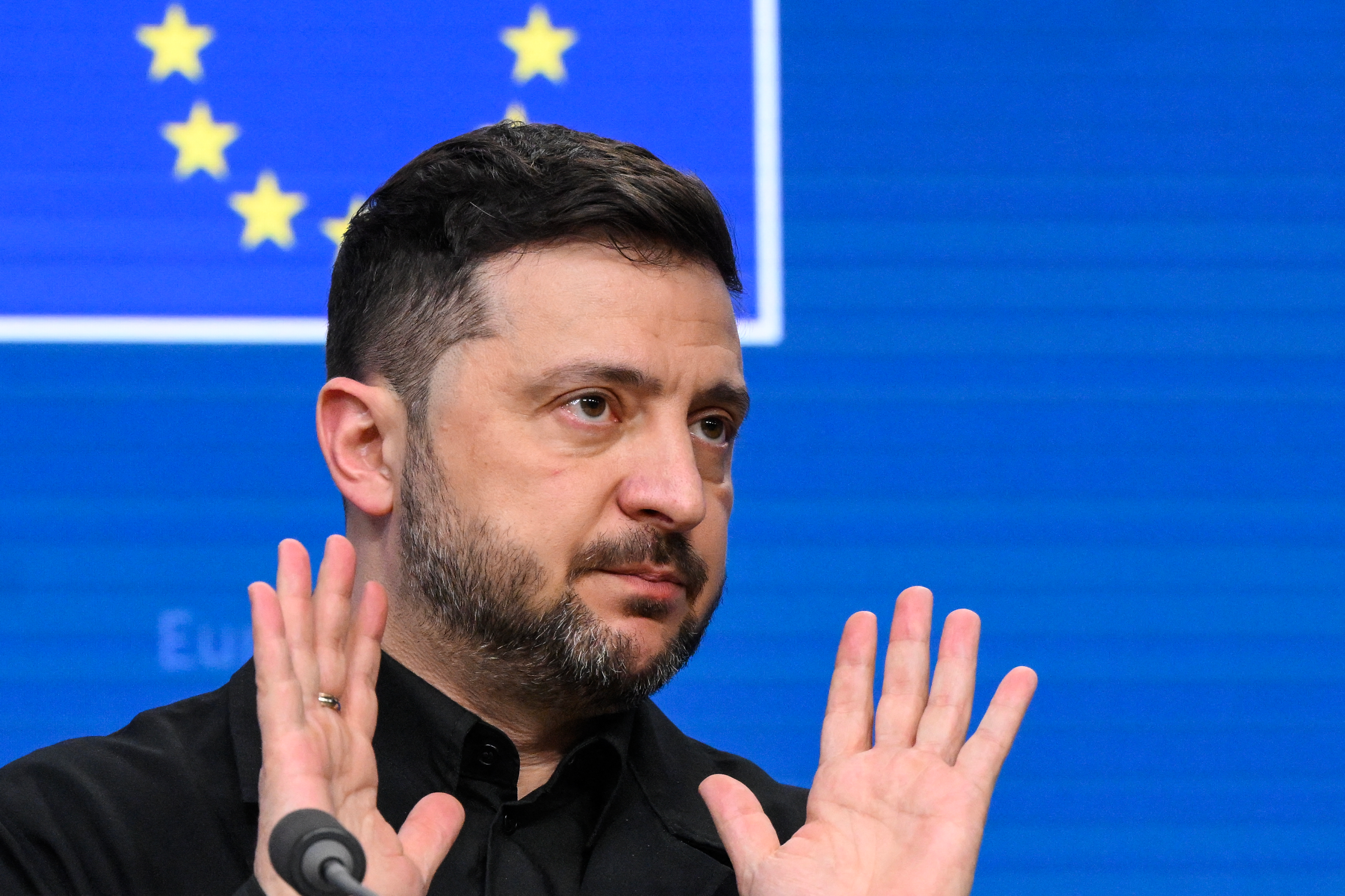 Échec des négociations Ukraine-USA : Zelensky demande un sommet