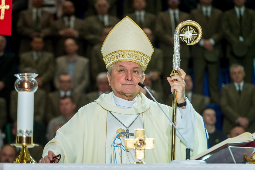 Kościół Kaliski pisze list do Watykanu w sprawie biskupa Janiaka